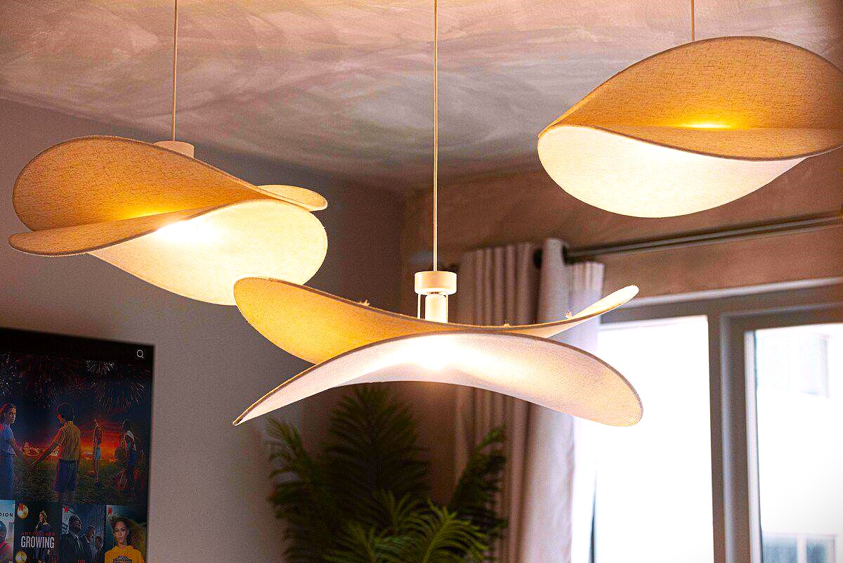 Organic-shaped pendant lamps